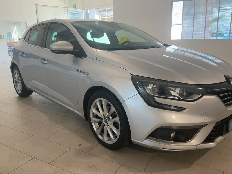 Renault Megane 1.5 dCi Energy Intens 2016 – снимка 12