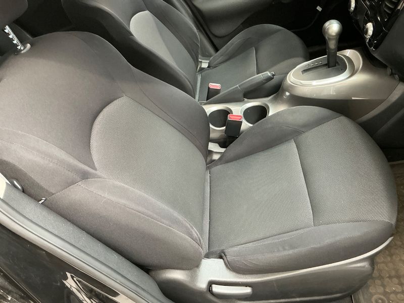 Nissan Juke 1.6 Acenta 2013 – снимка 32
