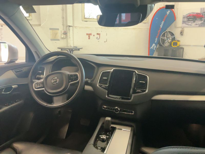 Volvo XC90 2.0 B5 Mild-Hybrid Momentum Business AWD 2022 – снимка 18