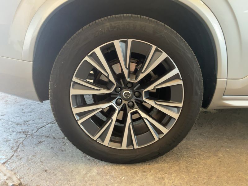 Volvo XC90 2.0 B5 Mild-Hybrid Momentum Business AWD 2022 – снимка 9