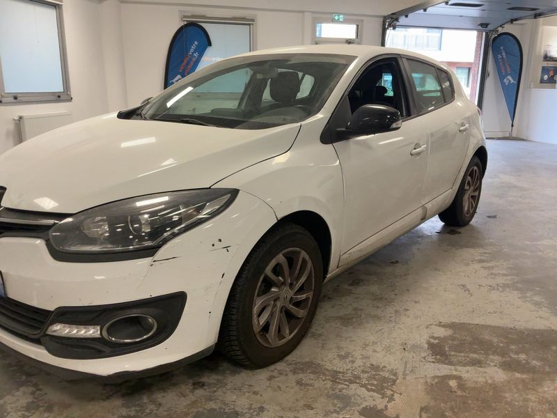 Renault Megane 1.5 dCi Zen 2014 – снимка 2