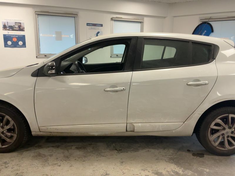 Renault Megane 1.5 dCi Zen 2014 – снимка 4