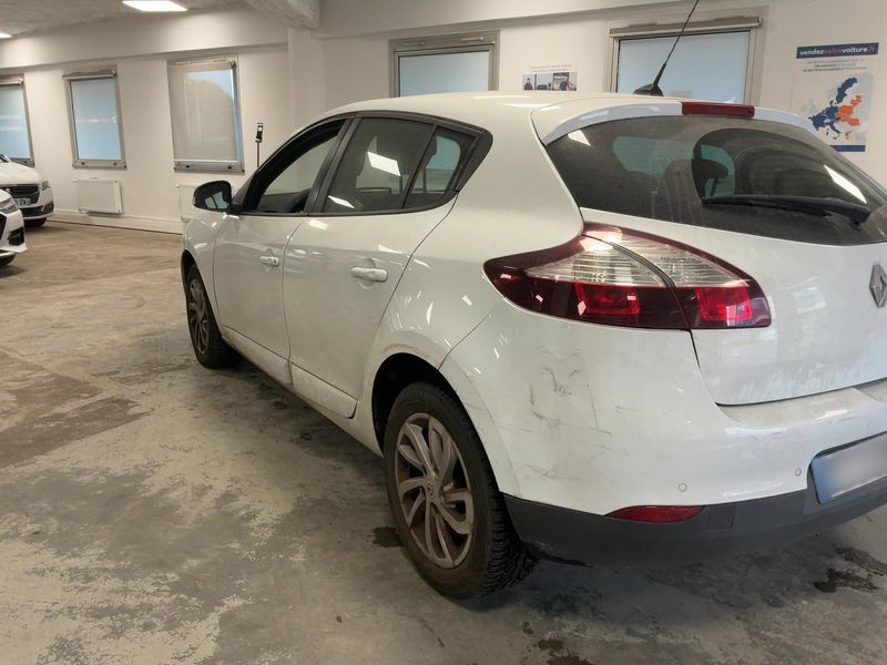 Renault Megane 1.5 dCi Zen 2014 – снимка 6