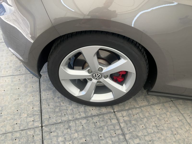 Volkswagen Golf VII 2.0 TFSI GTI "Performance" BlueMotion Tech 2014 – снимка 9
