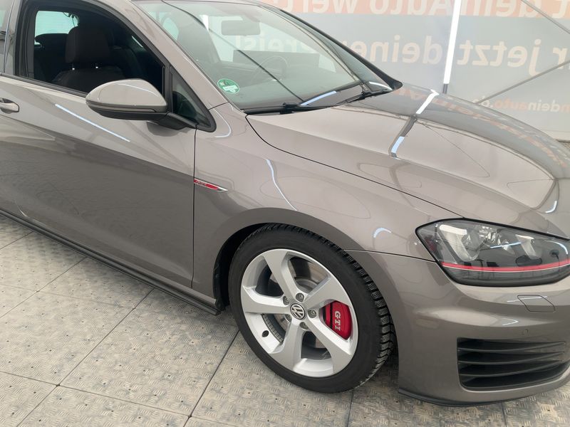 Volkswagen Golf VII 2.0 TFSI GTI "Performance" BlueMotion Tech 2014 – снимка 12