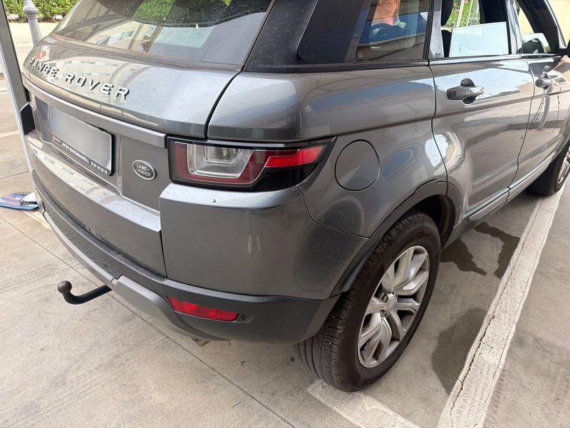 Land Rover Evoque 2.0 Td4 Pure 2018 – снимка 27