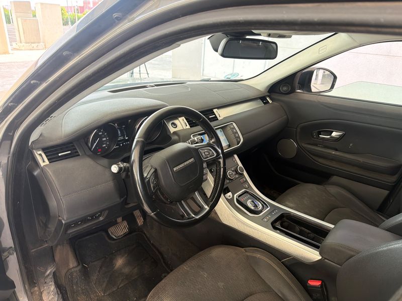 Land Rover Evoque 2.0 Td4 Pure 2018 – снимка 23