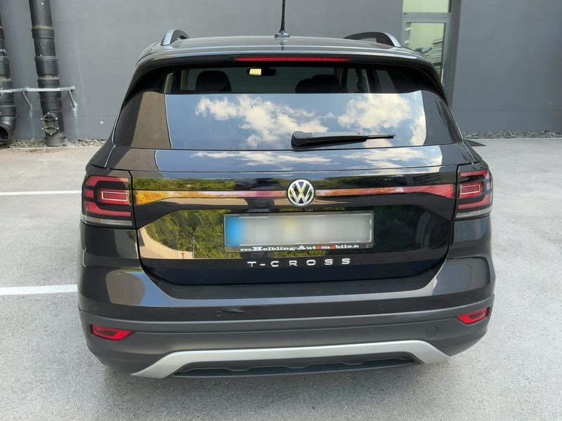 Volkswagen T-Cross 1.0 TSI Life 2020 – снимка 7