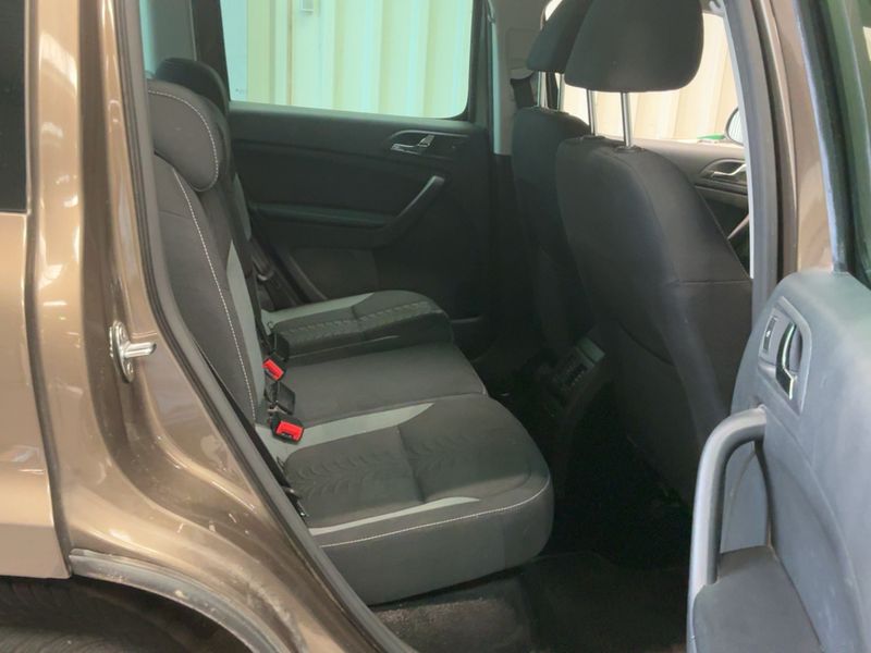 Skoda Yeti 2.0 TDI Adventure 4x4 2013 – снимка 19