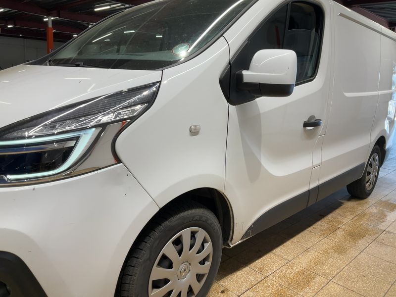 Renault Trafic 1.6 dCi Energy L1H2 2,9t Komfort 2021 – снимка 2