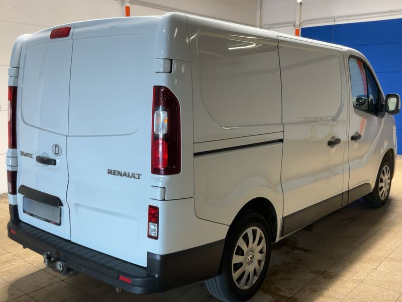 Renault Trafic 1.6 dCi Energy L1H2 2,9t Komfort 2021 – снимка 8