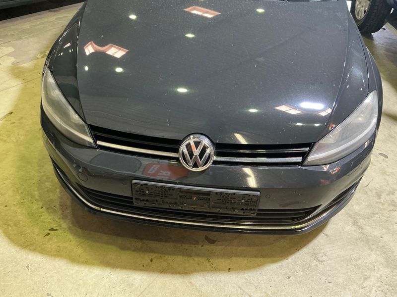 Volkswagen Golf VII 1.4 TSI Highline BlueMotion Tech 2012 – снимка 28