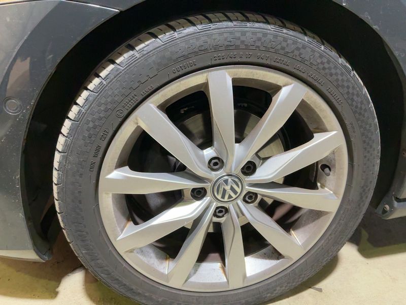 Volkswagen Golf VII 1.4 TSI Highline BlueMotion Tech 2012 – снимка 3