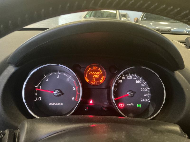 Nissan Qashqai 1.5 dCi Acenta 2009 – снимка 4