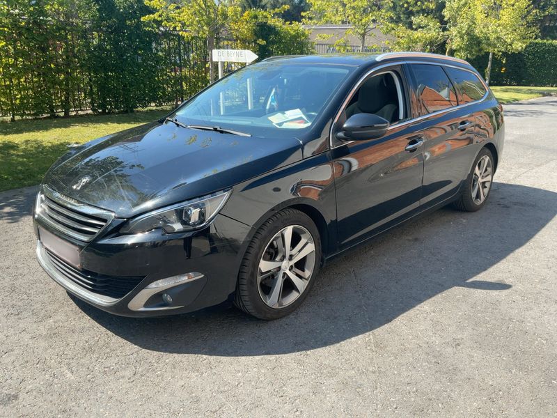Peugeot 308 1.6 e-HDi Allure 2014 – снимка 1