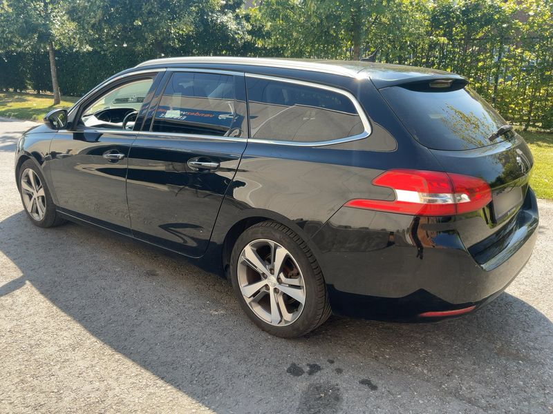 Peugeot 308 1.6 e-HDi Allure 2014 – снимка 6