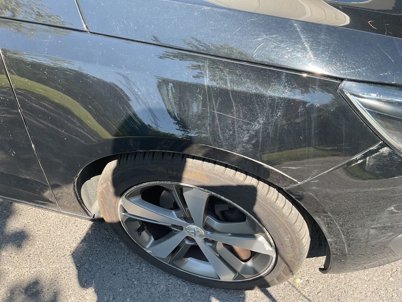 Peugeot 308 1.6 e-HDi Allure 2014 – снимка 22