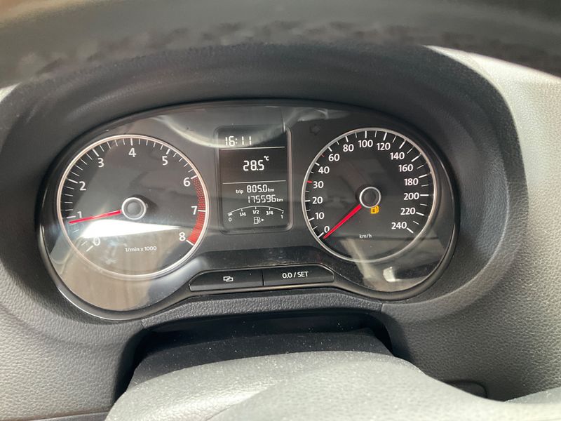 Volkswagen Polo 1.2 Comfortline 2012 – снимка 4