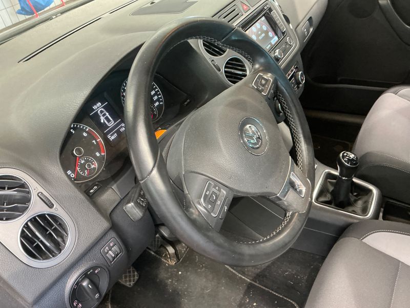 Volkswagen Golf VI Plus 1.2 TSI Life BlueMotion Tech 2014 – снимка 28