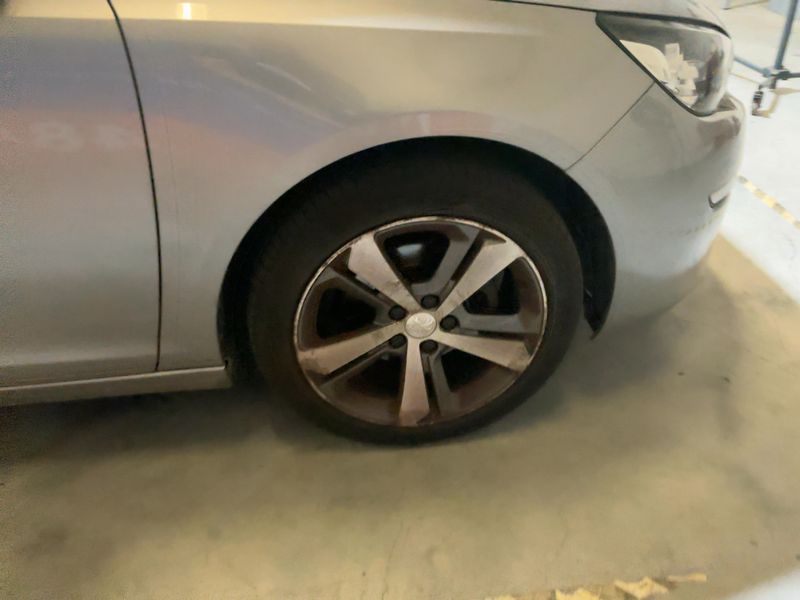 Peugeot 308 1.2 e-THP Active 2015 – снимка 11