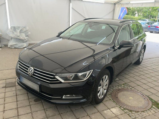 Volkswagen Passat 2.0 TDI Comfortline BlueMotion Tech 2015 – снимка 1