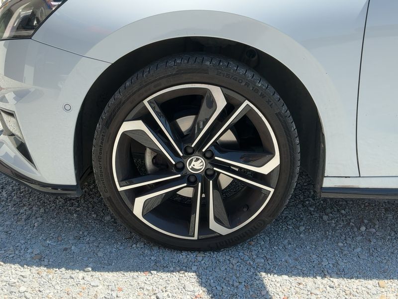 Skoda Fabia 1.5 TSI ACT Monte Carlo 2024 – снимка 3