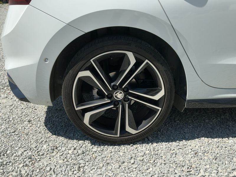 Skoda Fabia 1.5 TSI ACT Monte Carlo 2024 – снимка 9