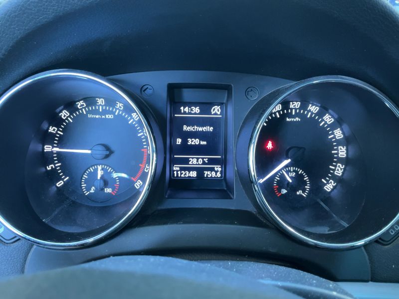 Skoda Yeti 2.0 TDI Ambition 2016 – снимка 18