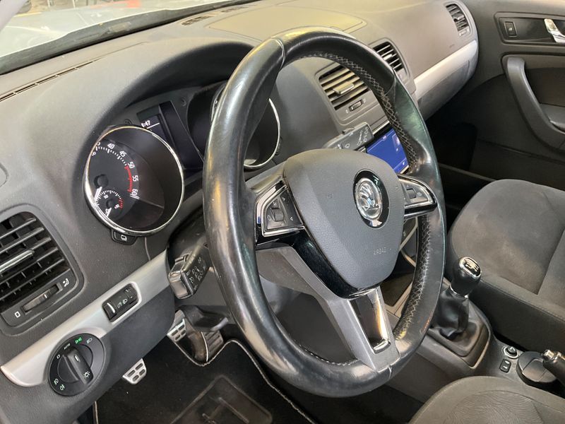 Skoda Yeti 2.0 TDI Ambition 2016 – снимка 35