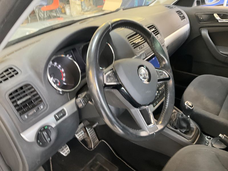 Skoda Yeti 2.0 TDI Ambition 2016 – снимка 34