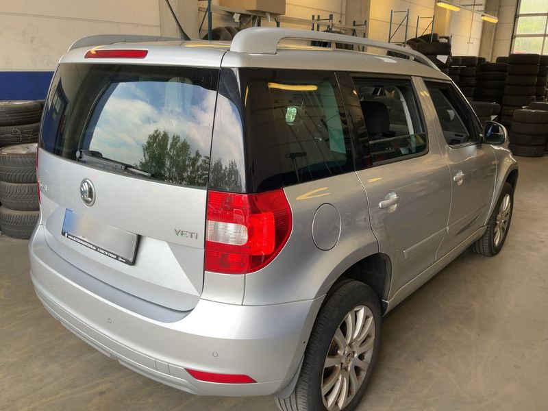 Skoda Yeti 2.0 TDI Ambition 2016 – снимка 8