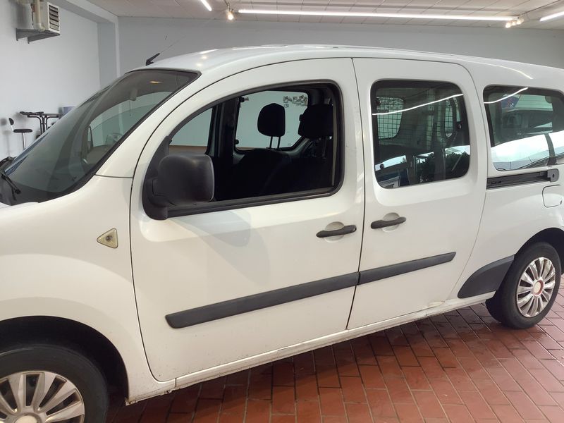 Renault Kangoo 1.5 dCi Rapid Maxi Extra Doppelkabine 2011 – снимка 4