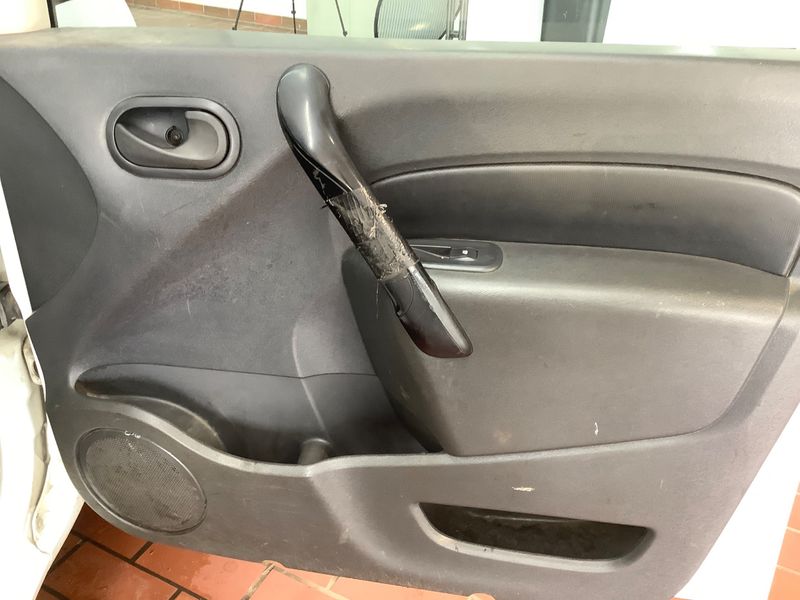 Renault Kangoo 1.5 dCi Rapid Maxi Extra Doppelkabine 2011 – снимка 33
