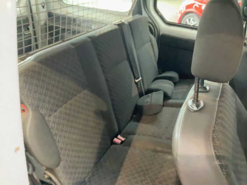 Renault Kangoo 1.5 dCi Rapid Maxi Extra Doppelkabine 2011 – снимка 19