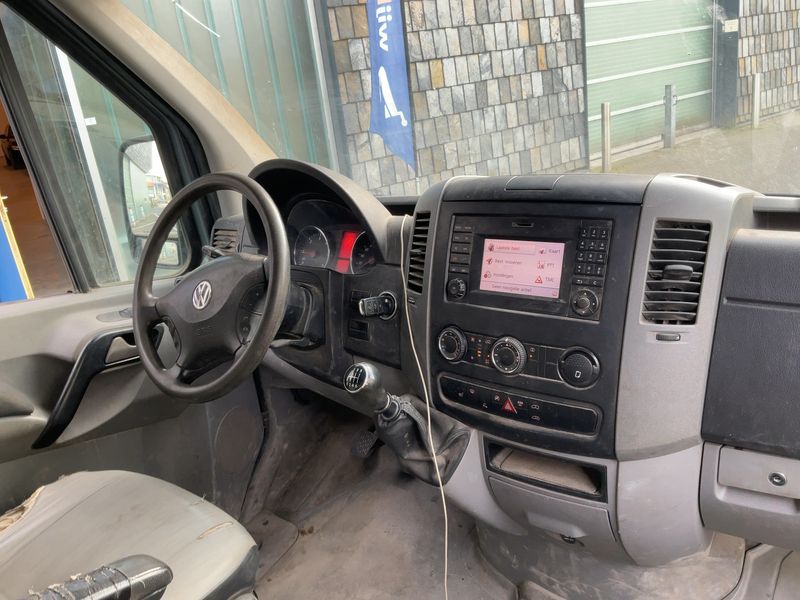 Volkswagen Crafter 2.0 TDI Kasten 30 kurzer Radstand 2016 – снимка 17