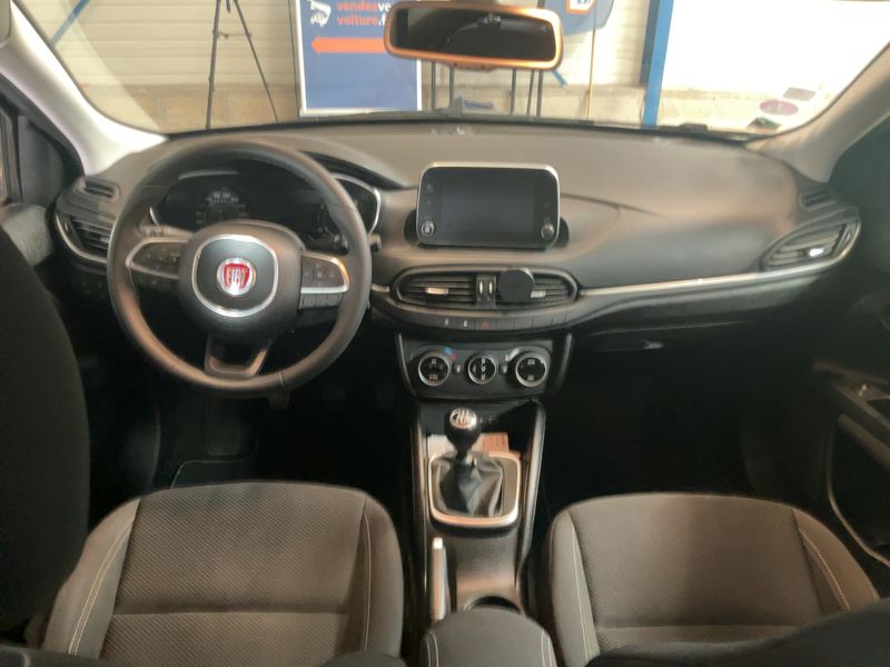 Fiat Tipo 1.4 Lounge 2019 – снимка 17