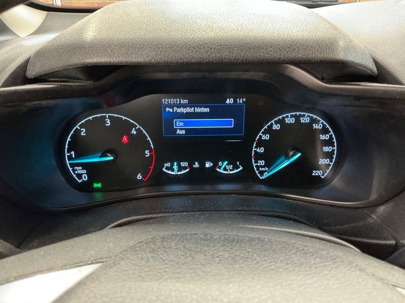 Ford Grand Tourneo Connect 1.5 TDCi EcoBlue Trend 2018 – снимка 19