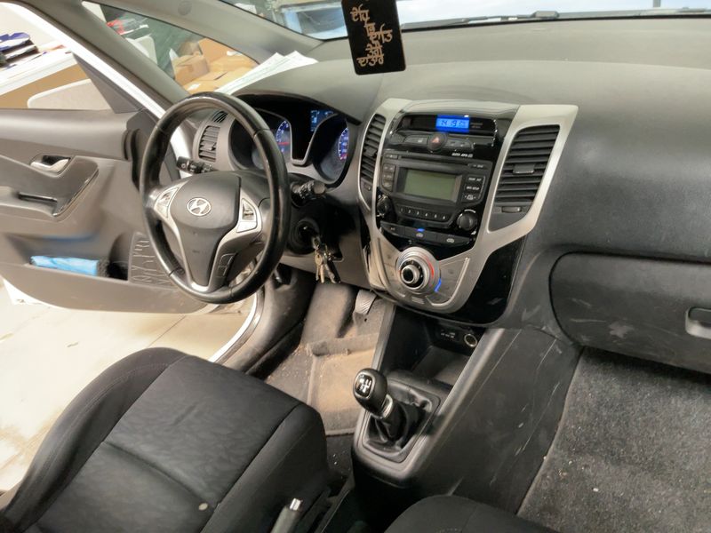 Hyundai ix20 1.4 Comfort 2011 – снимка 12