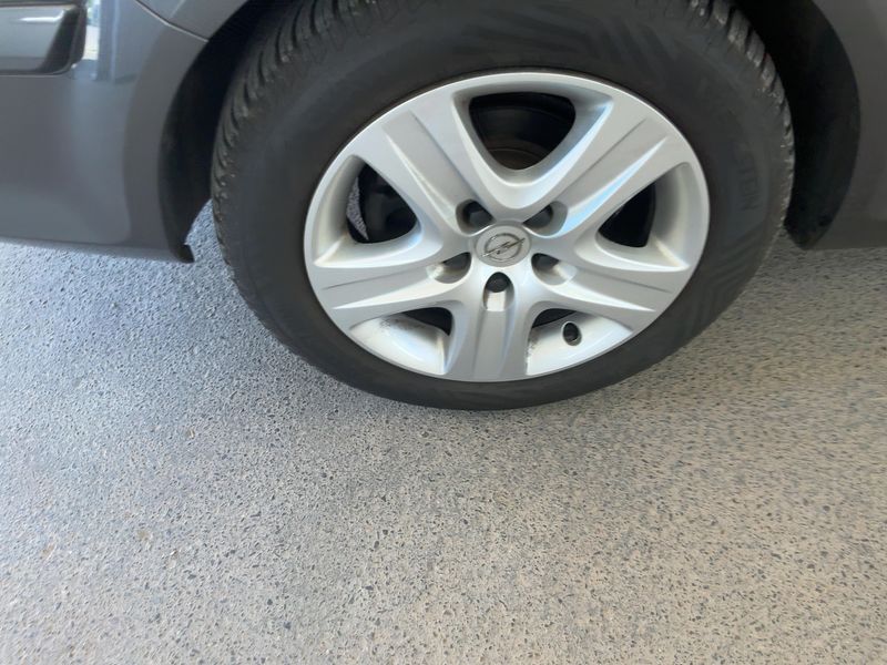 Opel Astra 1.8 Edition 2009 – снимка 9
