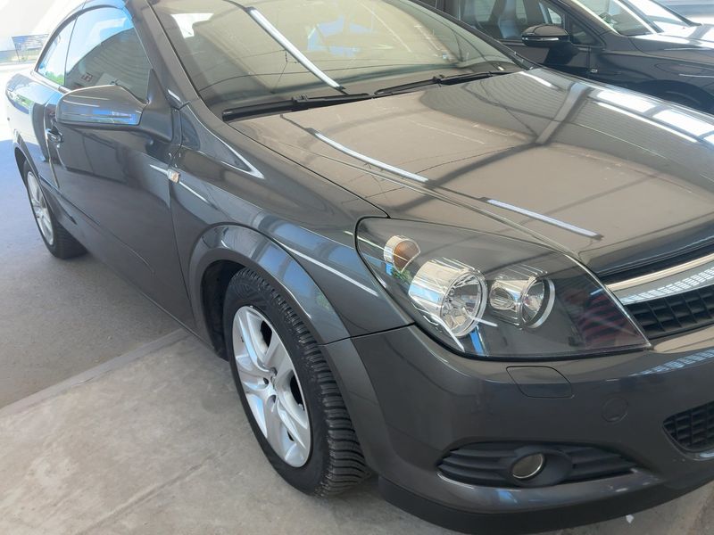 Opel Astra 1.8 Edition 2009 – снимка 12