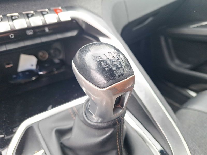 Peugeot 5008 1.2 e-THP GT Line 2019 – снимка 132
