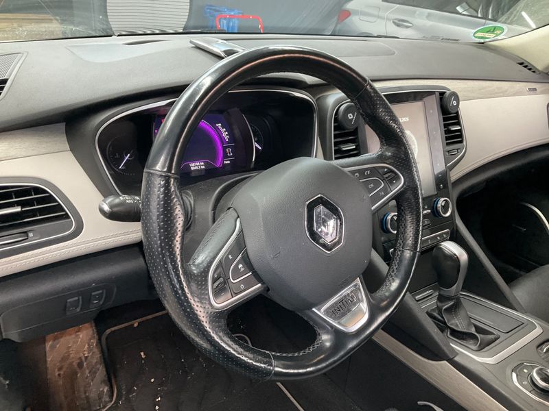 Renault Talisman 1.6 TCe Energy Initiale Paris 2017 – снимка 25