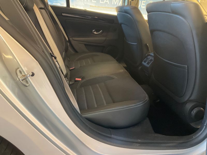 Renault Laguna 1.5 dCi BOSE Edition 2011 – снимка 19