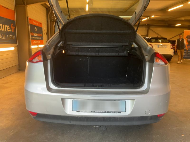 Renault Laguna 1.5 dCi BOSE Edition 2011 – снимка 15