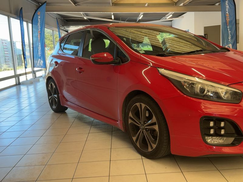 Kia cee'd 1.6 CRDi GT Line 2017 – снимка 12