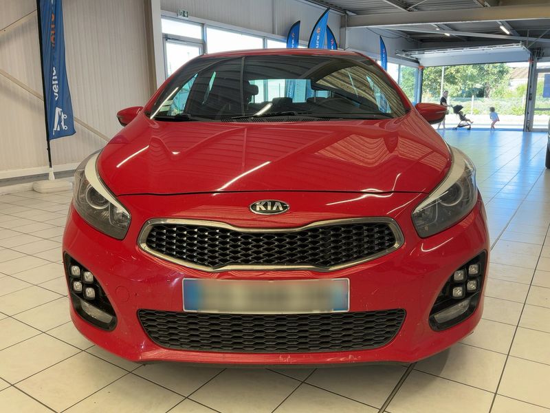 Kia cee'd 1.6 CRDi GT Line 2017 – снимка 14