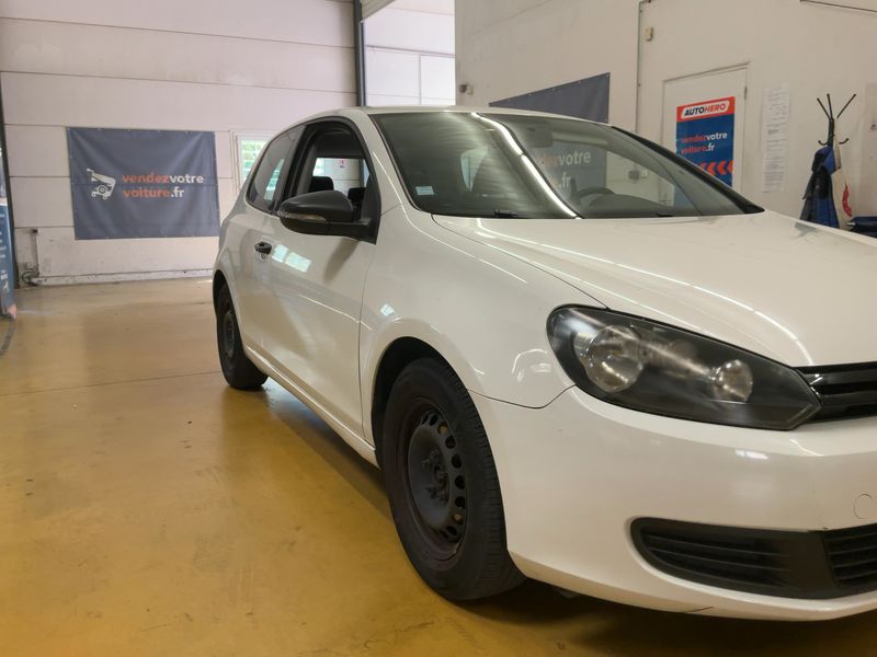 Volkswagen Golf VI 1.6 TDI Trendline 2010 – снимка 8