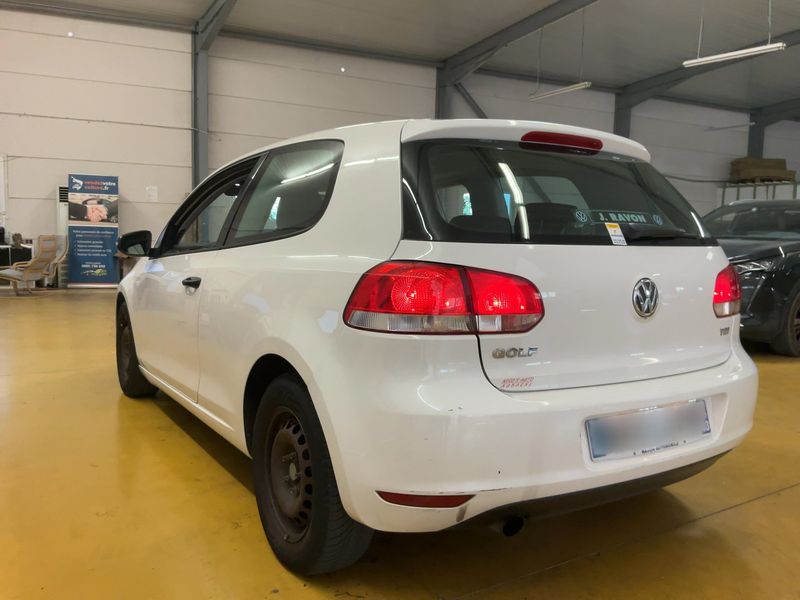 Volkswagen Golf VI 1.6 TDI Trendline 2010 – снимка 3