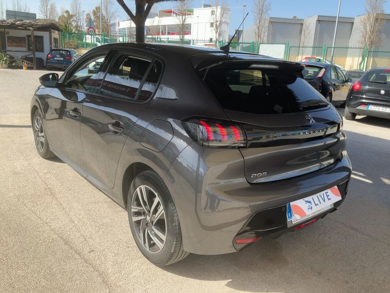 Peugeot 208 1.2 PureTech Allure 2023 – снимка 6