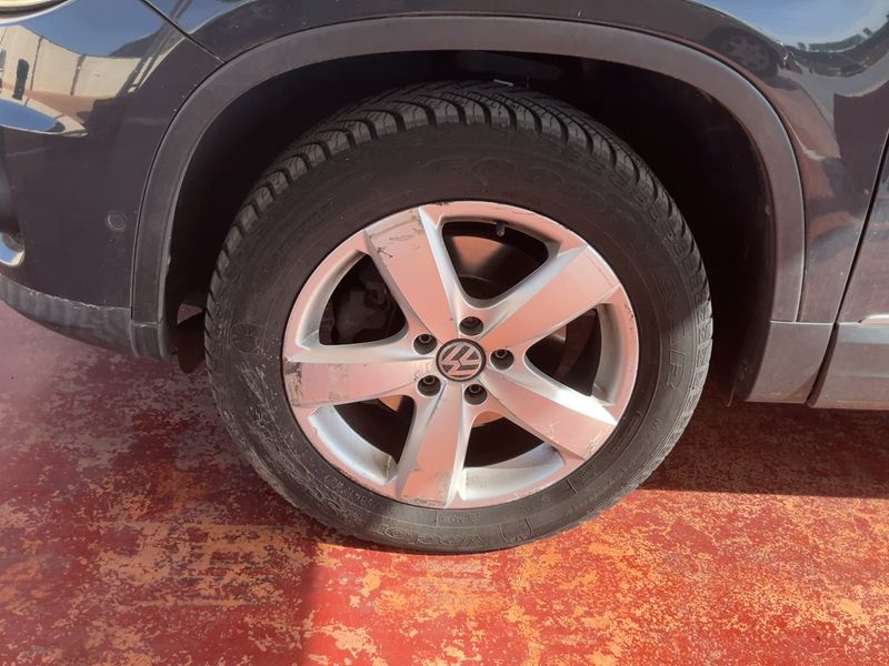 Volkswagen Tiguan 2.0 TDI Country 4Motion BlueMotion Tech 2014 – снимка 3